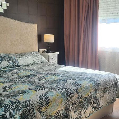 Sunset Apartment อูเอลบา ภายนอก รูปภาพ