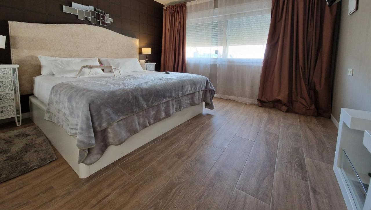 Sunset Apartment อูเอลบา ภายนอก รูปภาพ